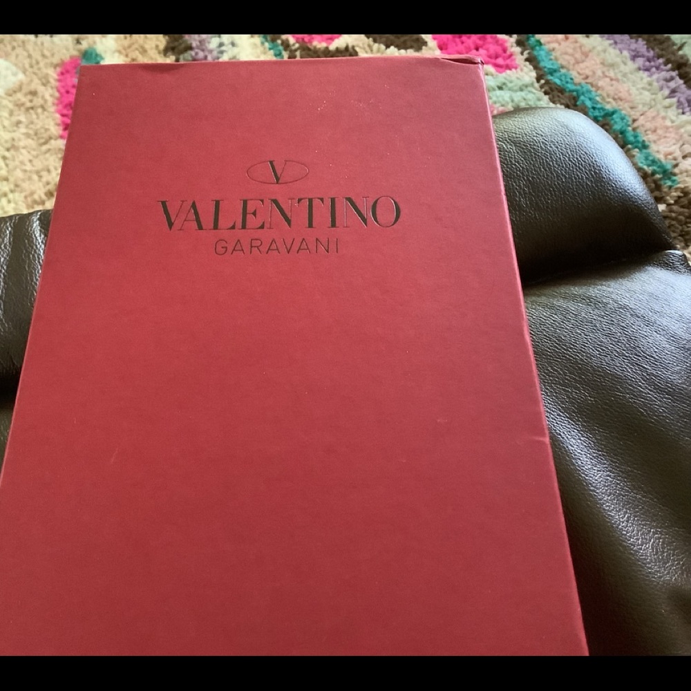 Valentino Rockstud Flats - Picture 9 of 10